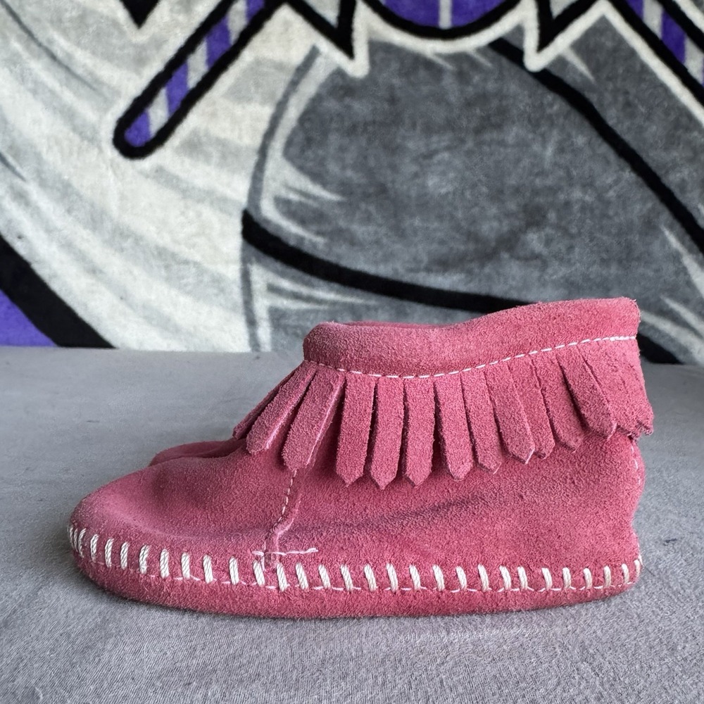 Size 4c - Minnetonka Leather Moccasins Baby/toddler Pink #1180